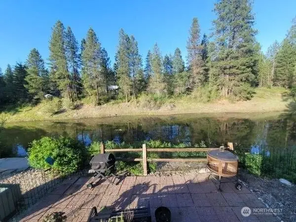 106 Tall Pine Loop N #33, Usk, WA 99180