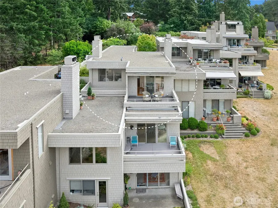 601 Winslow Way W, Bainbridge Island, WA 98110 - #2