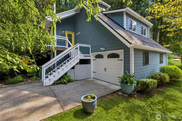 2435 Crestridge Drive Nw, Olympia, WA 98502