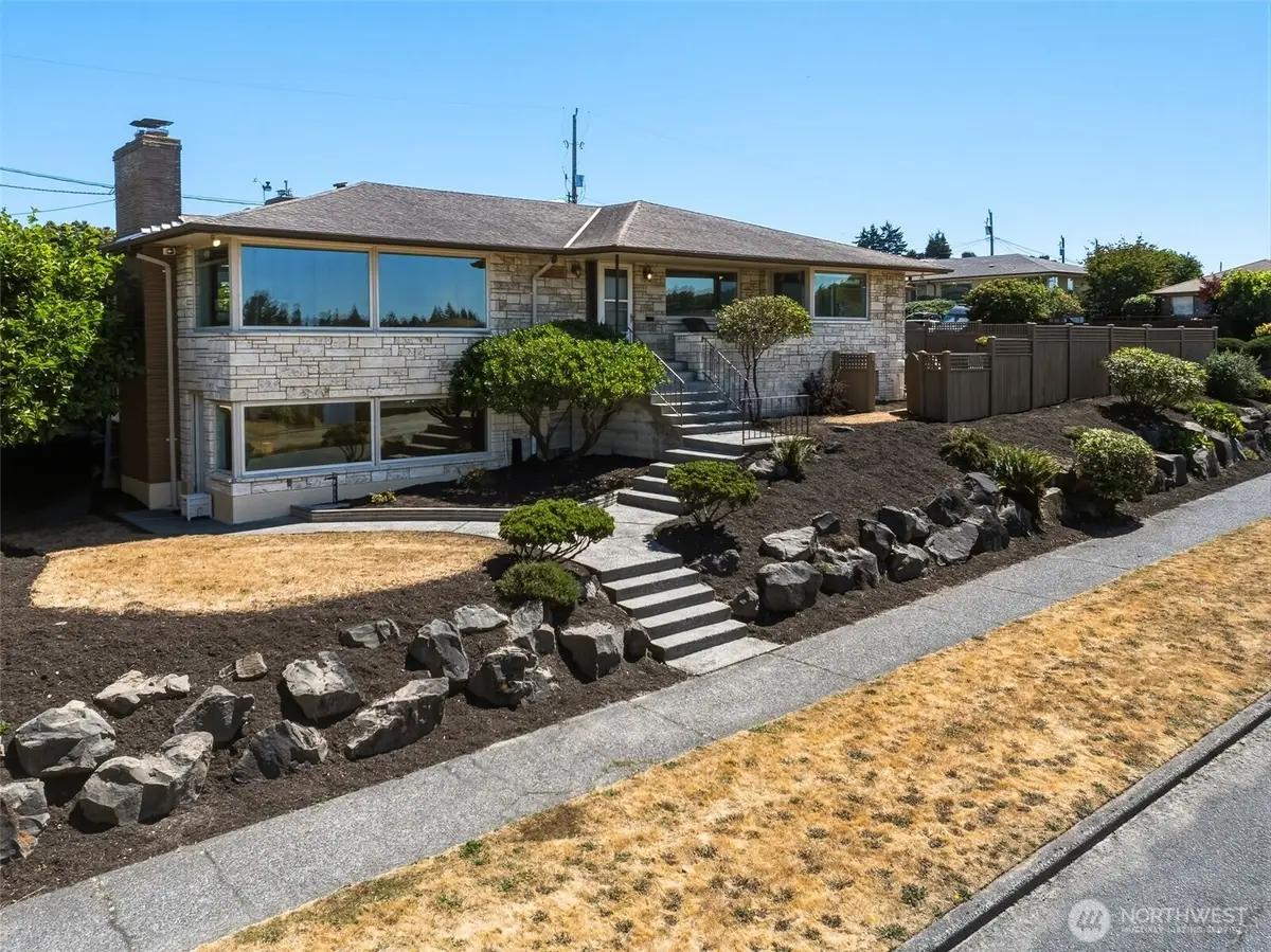 9304 23rd Avenue Nw, Seattle, WA 98117 - #1