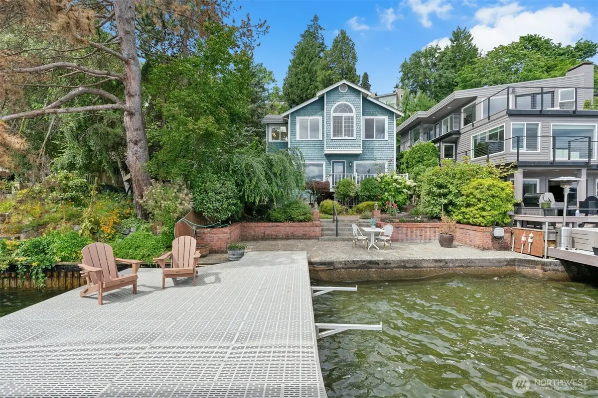 11728 Riviera Place Ne, Seattle, WA 98125 - #1