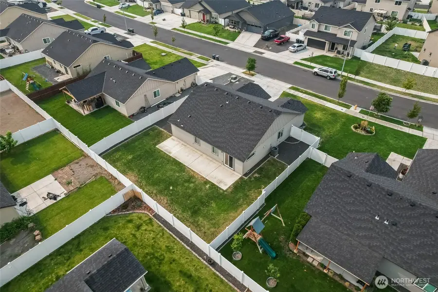 4229 W Cove West Drive, Moses Lake, WA 98837 - #3