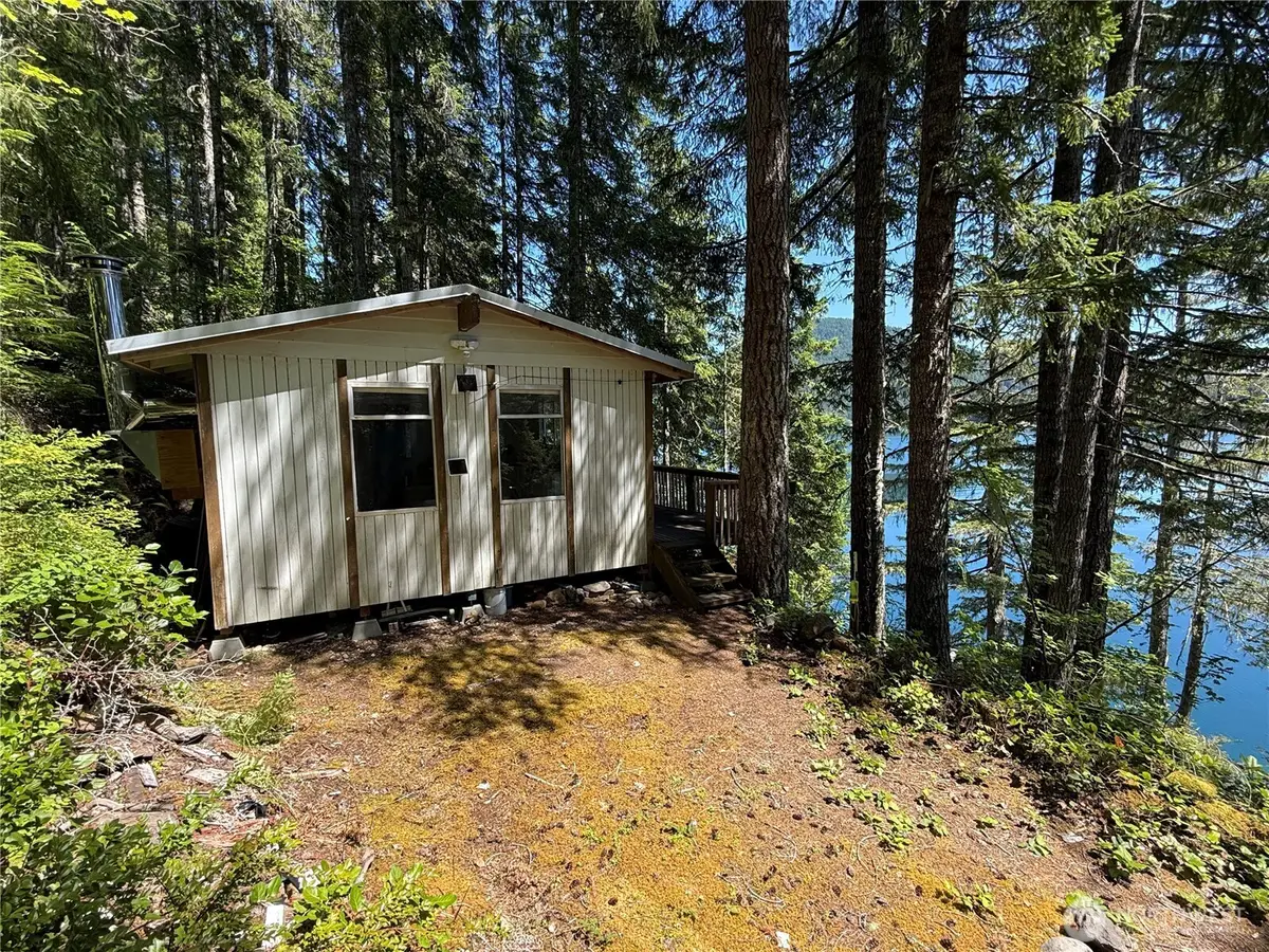 531 W Mackinaw Road, Shelton, WA 98584 - #1