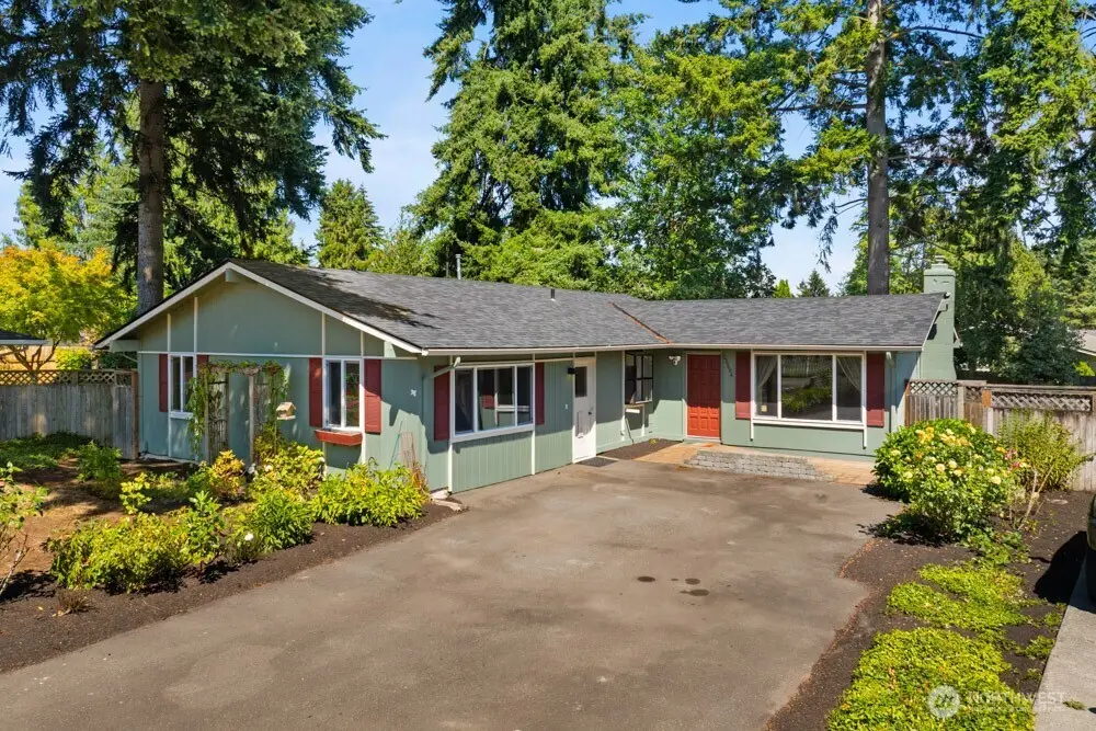 33554 36th Avenue Sw, Federal Way, WA 98023 - #1
