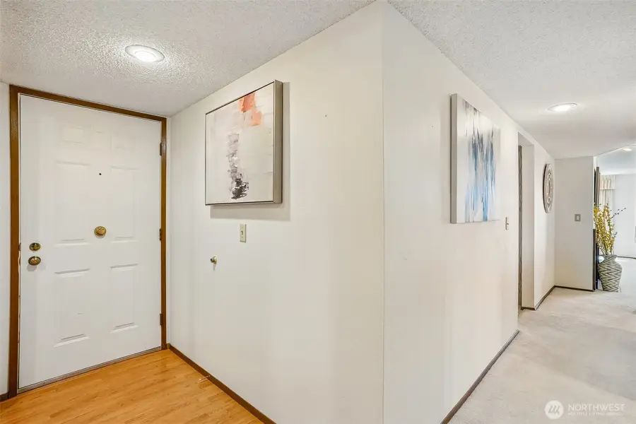 908 East Bay Drive Ne #E-104, Olympia, WA 98506 - #2