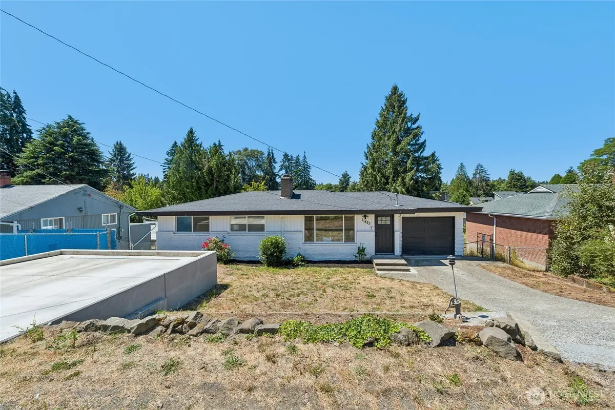 11823 12th Avenue S, Seattle, WA 98168 - #1