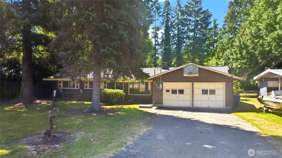 3327 NE 190th Street, Lake Forest Park, WA 98155 - #1