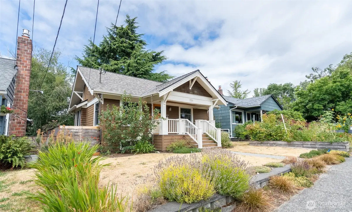 7531 25th Avenue Nw, Seattle, WA 98117 - #1
