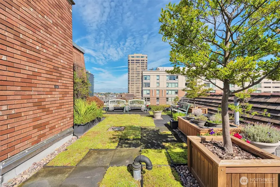 1017 Minor Avenue #903, Seattle, WA 98104 - #3