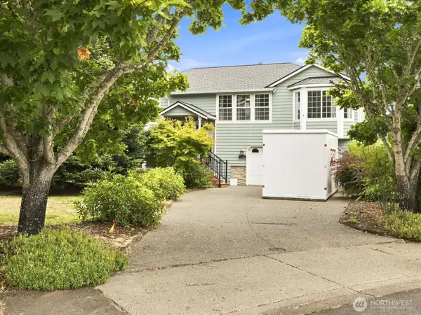 206 Orting Avenue Nw, Orting, WA 98360