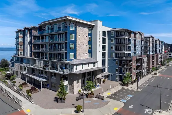 4961 Main Street #505, Tacoma, WA 98407