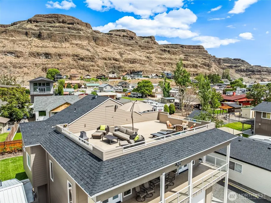825 Hunter Avenue Sw, Quincy, WA 98848 - #3