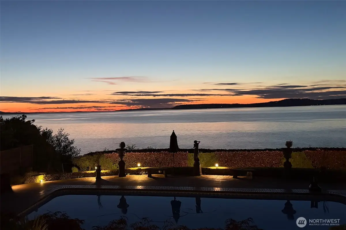 8723 Talbot Road, Edmonds, WA 98026 - #1