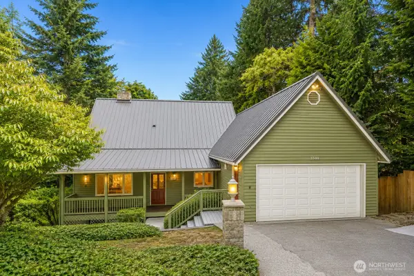 3500 NE 162nd Street, Lake Forest Park, WA 98155