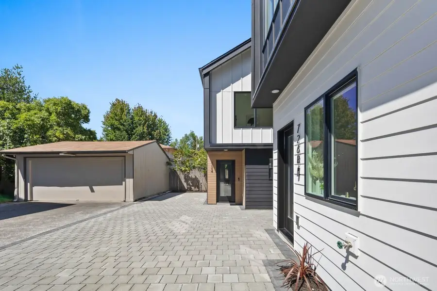 724 N 89th Street, Seattle, WA 98103 - #2