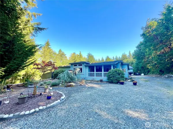 332 Rhododendron Drive, Sequim, WA 98382