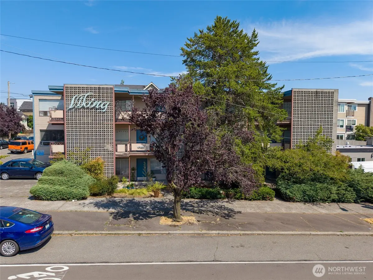 5920 24th Avenue Nw, Seattle, WA 98107 - #1