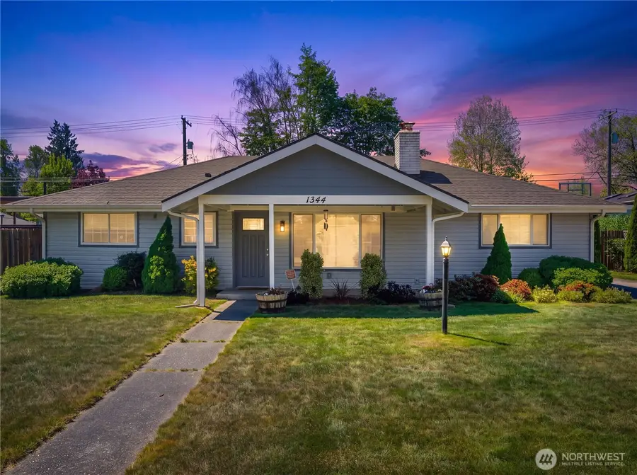 1344 S Woodlawn Street, Tacoma, WA 98465 - #2