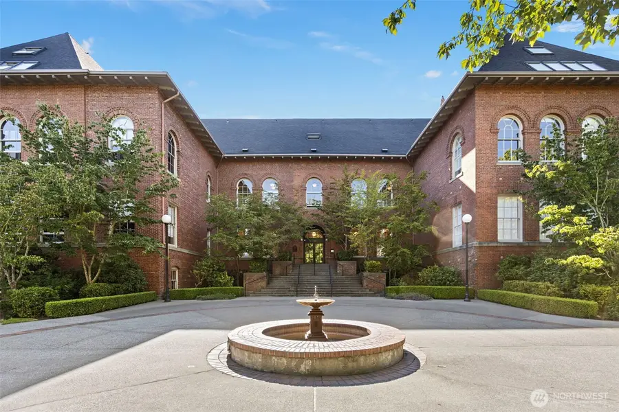 1401 5th Avenue W #305, Seattle, WA 98119 - #2