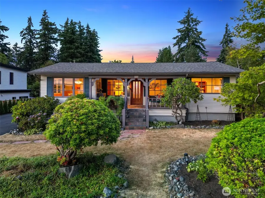 916 18th Avenue W, Kirkland, WA 98033 - #2