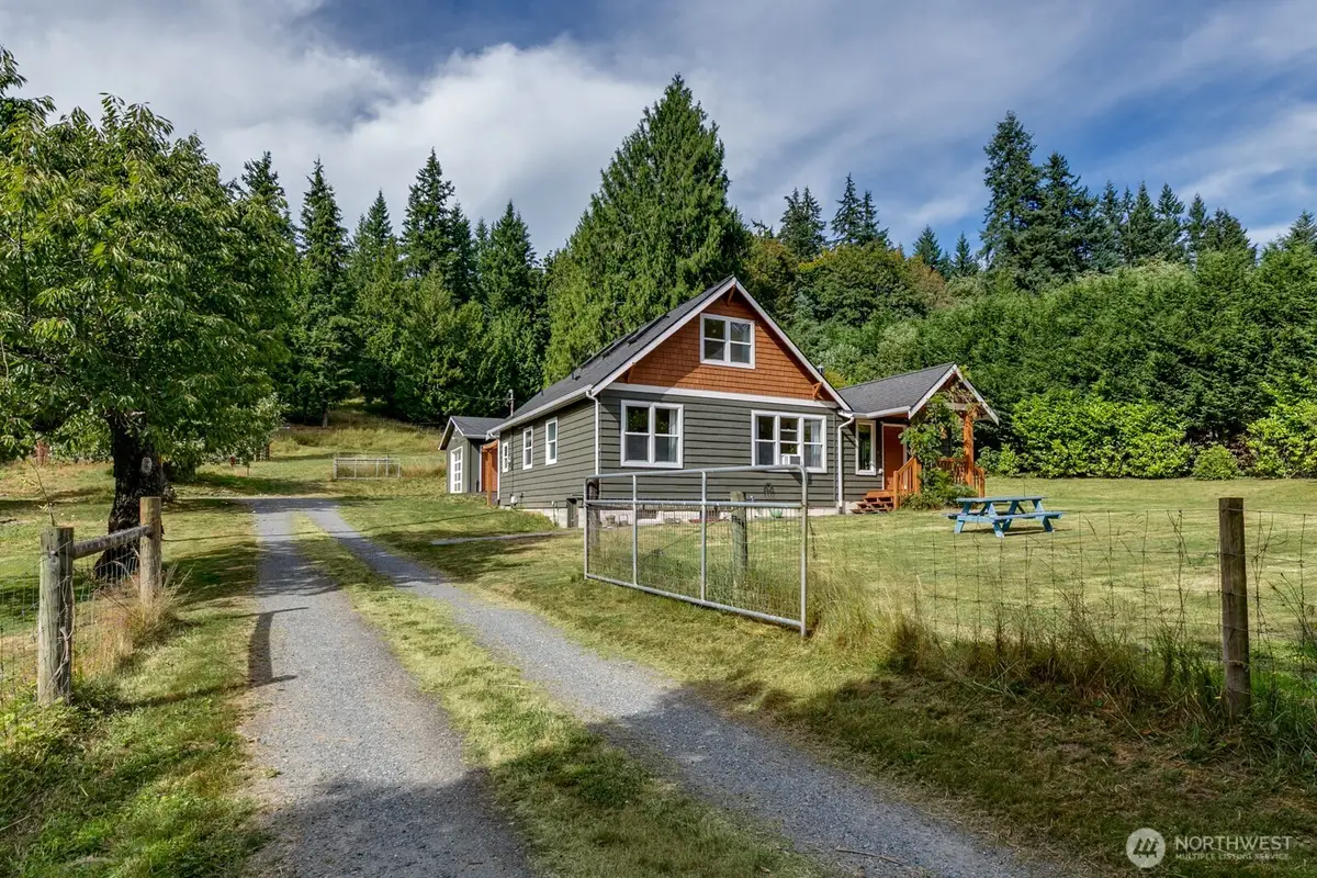 6827 Lakewood Road, Stanwood, WA 98292 - #1