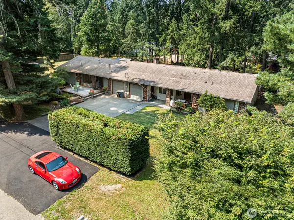 14130 41st Avenue Ct Nw #A & B, Gig Harbor, WA 98332