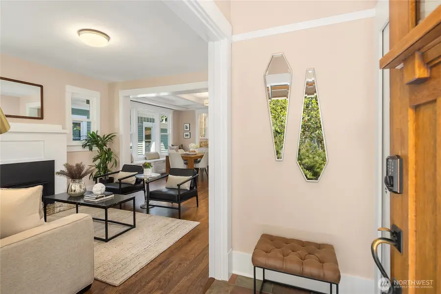 110 NE 59th Street, Seattle, WA 98105 - #2