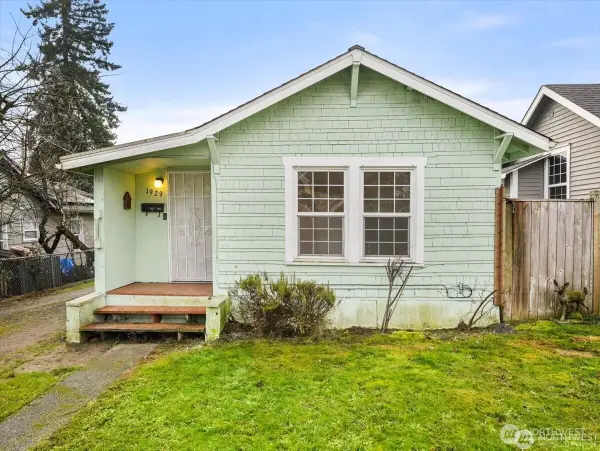 1929 11th Street, Bremerton, WA 98337