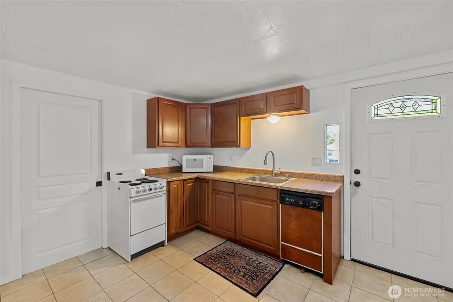 2001 30th Street, Bellingham, WA 98225 - #2