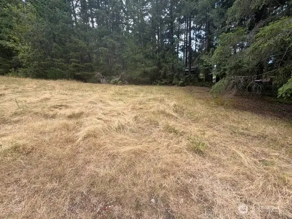 0 Northlake Way Nw #B, Bremerton, WA 98312