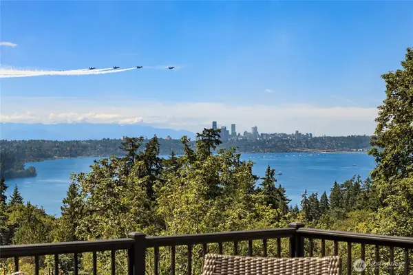 8430 SE 53rd Place, Mercer Island, WA 98040