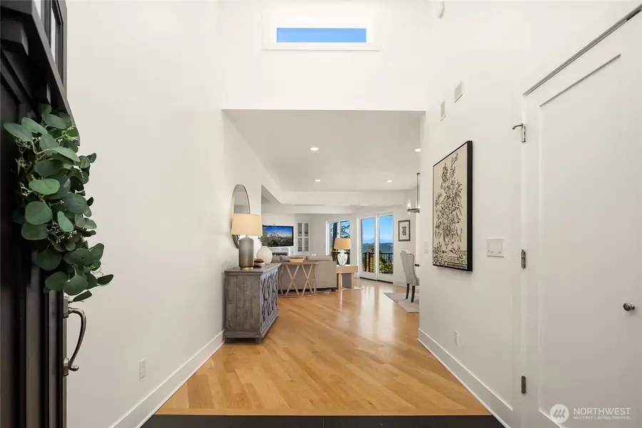 8430 SE 53rd Place, Mercer Island, WA 98040 - #3