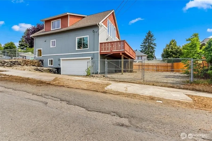 3565 E M Street, Tacoma, WA 98404 - #2
