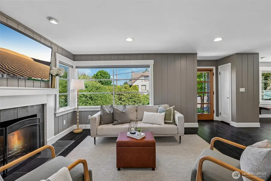 239 NW 48th Street, Seattle, WA 98107 - #3