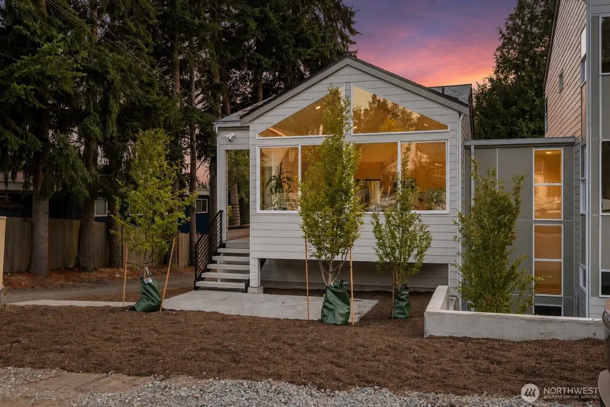 12749 37th Avenue Ne, Seattle, WA 98125 - #1