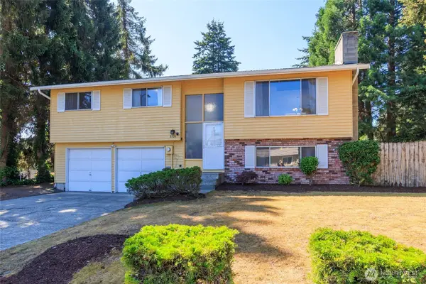 8926 Emerson Place, Everett, WA 98208