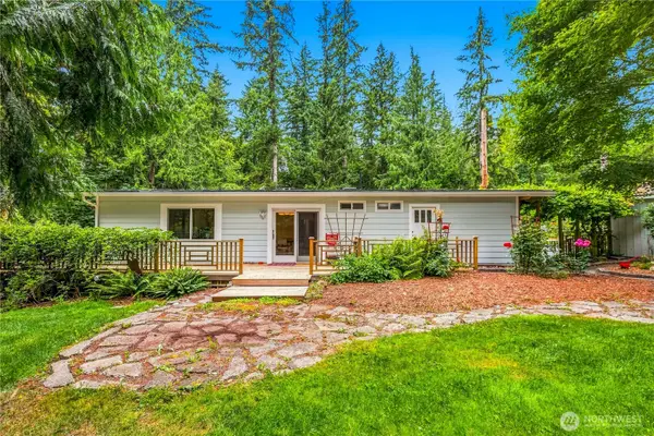 14325 E Lake Goodwin Road, Stanwood, WA 98292
