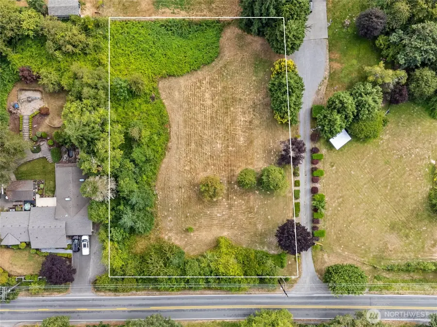 2352 31st Avenue Sw, Puyallup, WA 98373 - #3