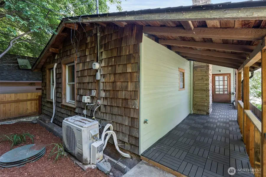 28243 Manzanita Beach Road Sw, Vashon, WA 98070 - #3