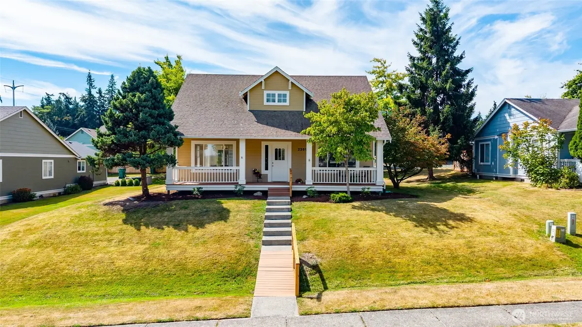 2209 24th Street, Anacortes, WA 98221 - #1