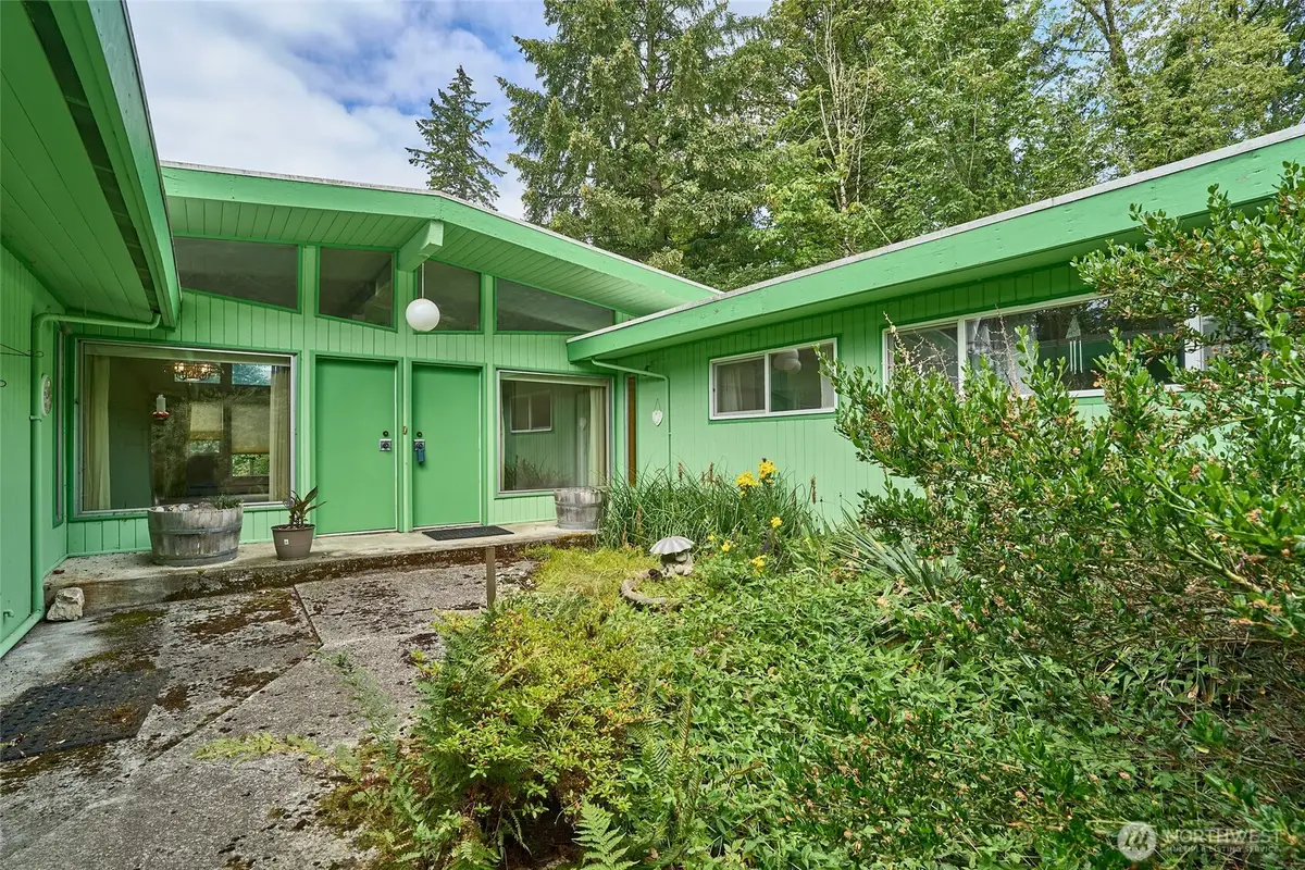 8209 144th Place Se, Newcastle, WA 98059 - #1
