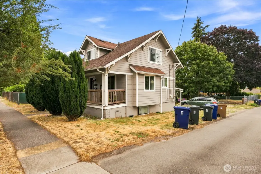 1110 S 25th Street #A/B, Tacoma, WA 98405 - #2