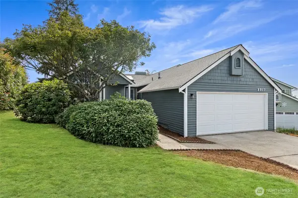 2317 S 278th Court, Federal Way, WA 98003