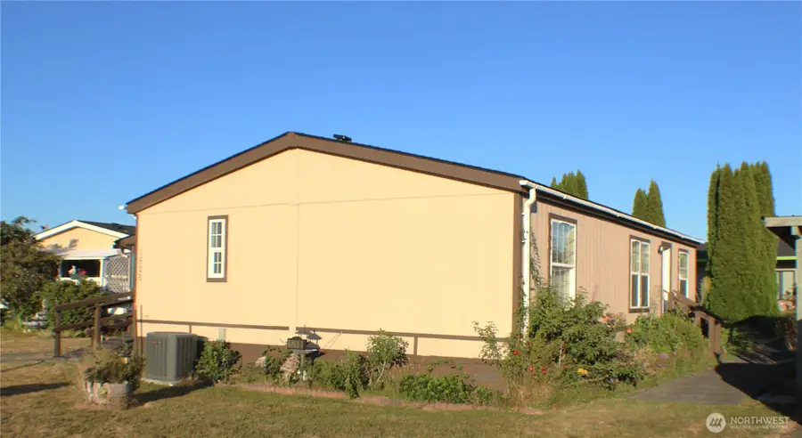 1529 Bishop Rd. #D, Chehalis, WA 98532 - #3