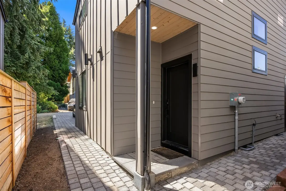 1257 NE 100th Street, Seattle, WA 98125 - #1