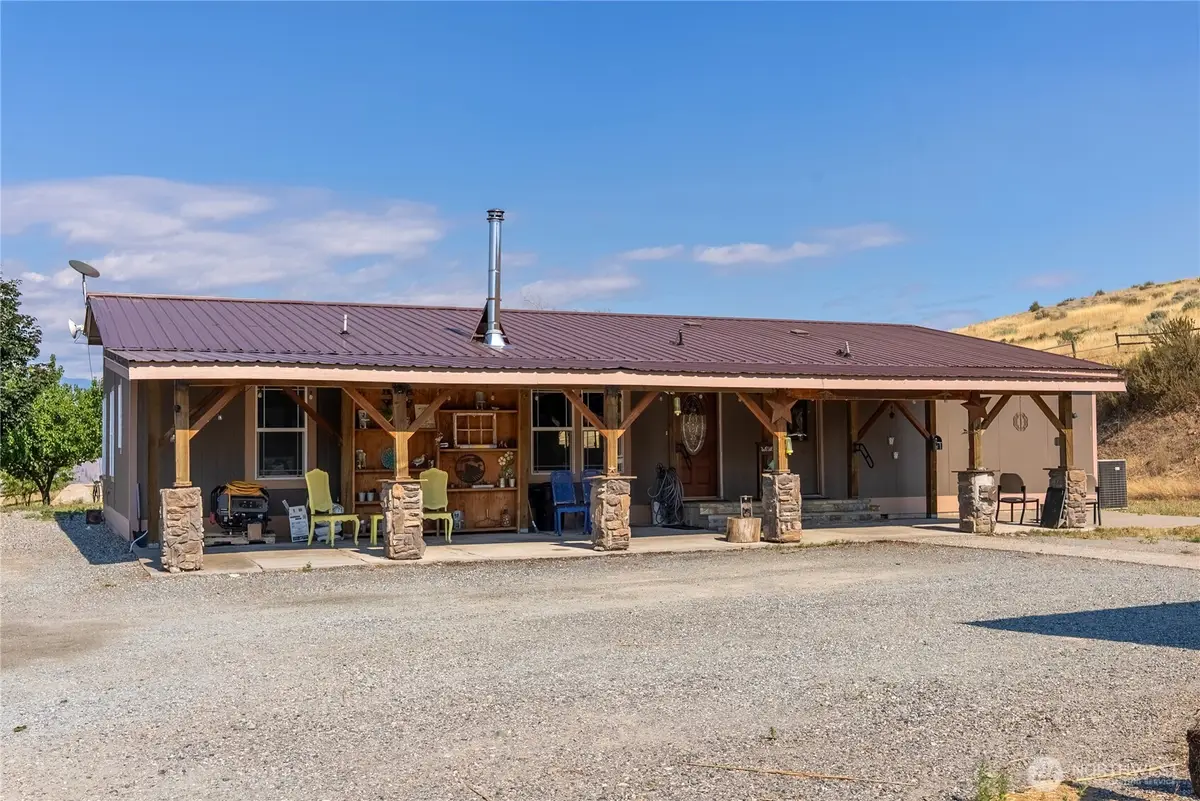 47 Barn Dance Drive, Pateros, WA 98846 - #1