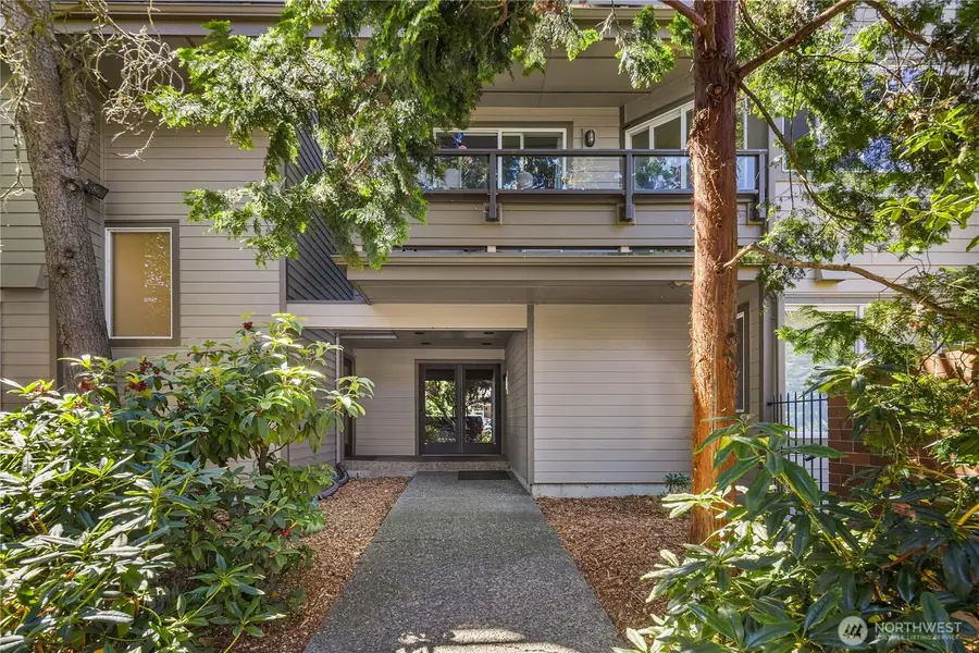 6055 35th Avenue Sw #107, Seattle, WA 98126 - #2