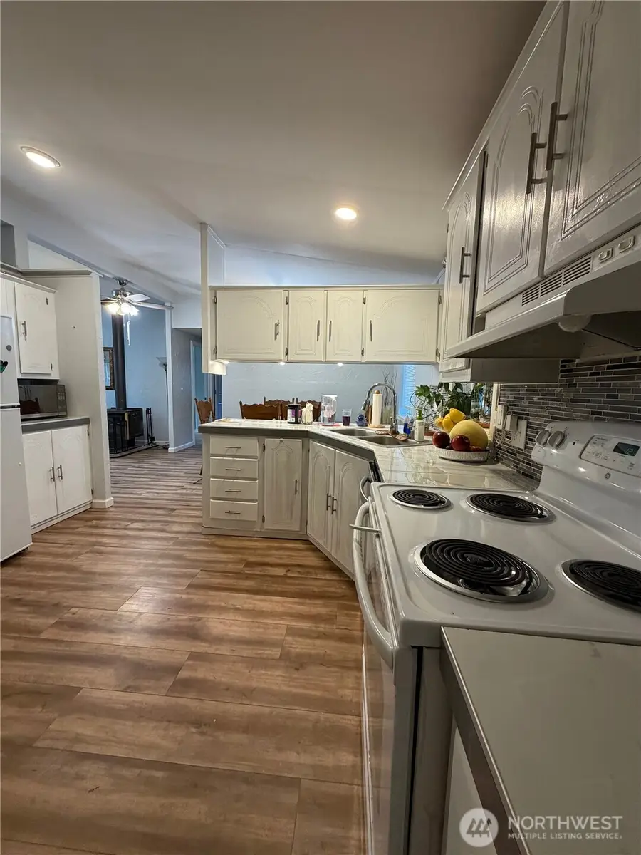 9065 Steele Creek Loop Ne, Bremerton, WA 98311 - #2