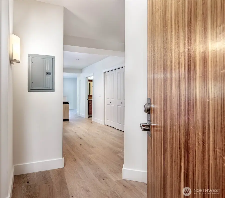 159 Denny Way #208, Seattle, WA 98109 - #2