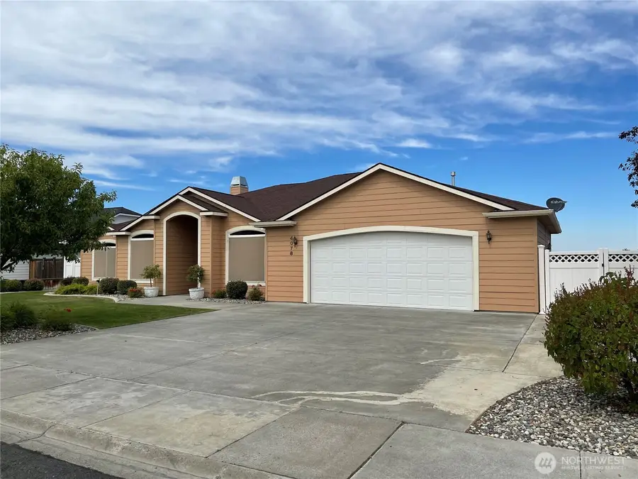 4078 Cove West Drive, Moses Lake, WA 98837 - #2